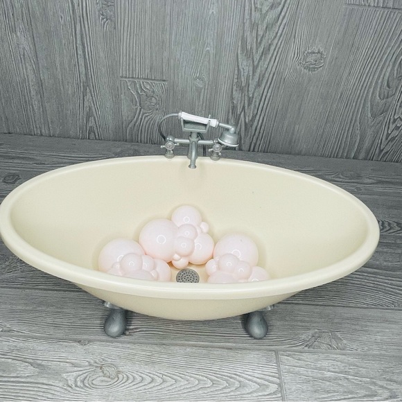 American Girl 18” Claw Foot Bath Tub with Shower Bubbles pretend play set bath - Picture 11 of 12